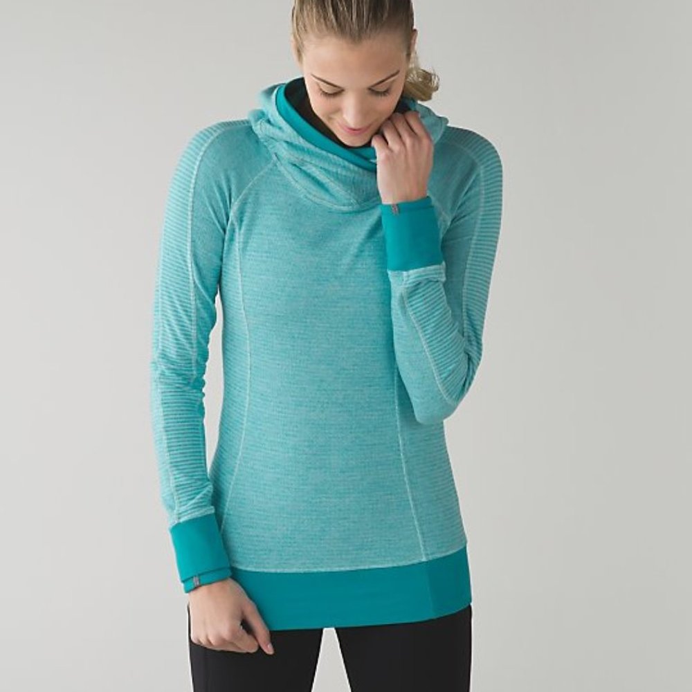 Lululemon Think Fast Hoodie in Aquarium Pique